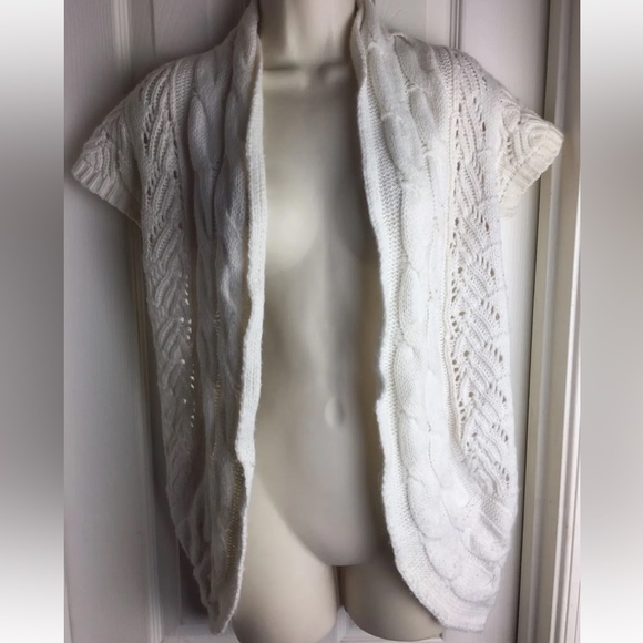 DELIA'S IVORY OPEN CABLE KNIT CARDIGAN SWEATER SIZE MEDIUM - Picture 1 of 6